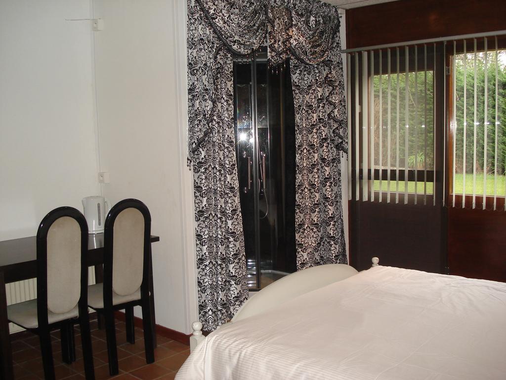 B&B De Boerenbuiten Eede Ruang foto